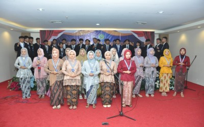 TASYAKURAN KELULUSAN DAN PELEPASAN /  WISUDA